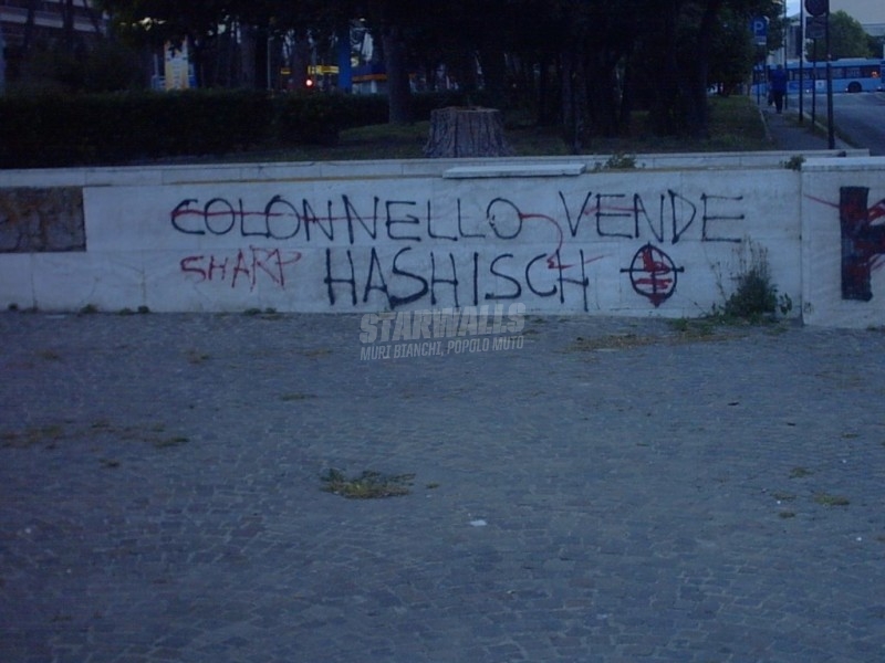 Scritte sui Muri fai uno?