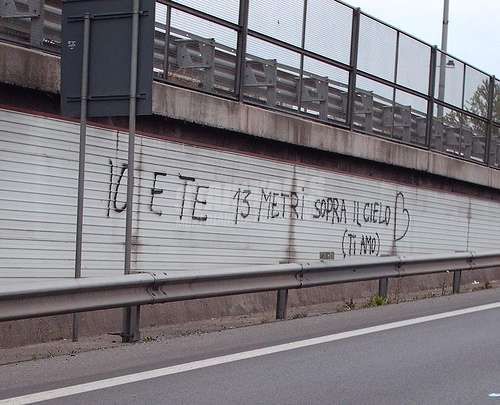 Scritte sui Muri Esagerato