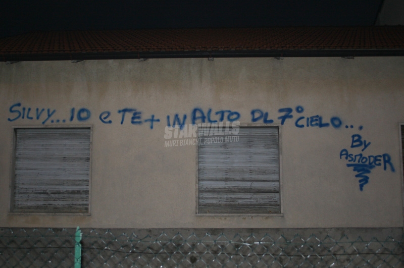 Scritte sui Muri sempre più in alto