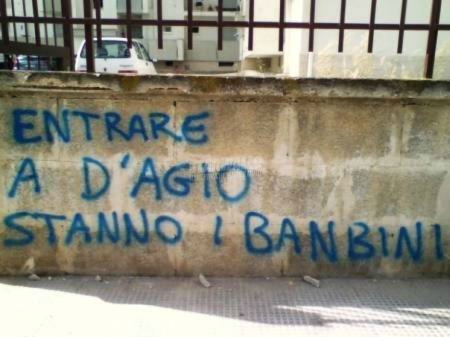 Scritte sui Muri a d'agio a d'agio!