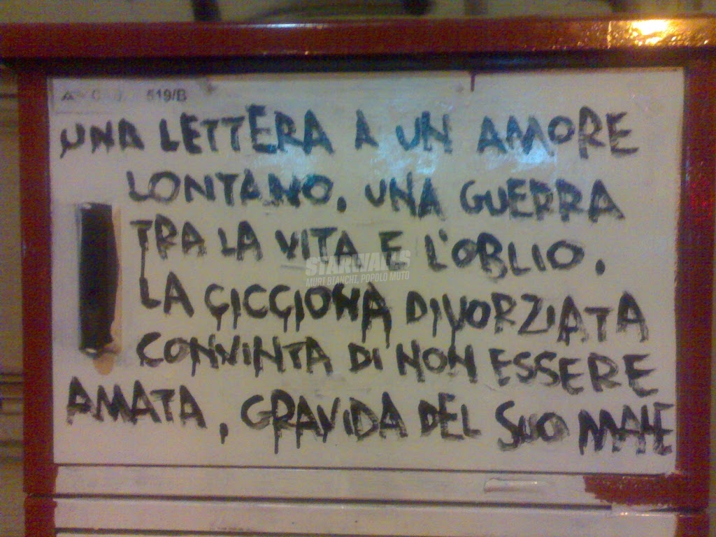 Scritte sui Muri società malata