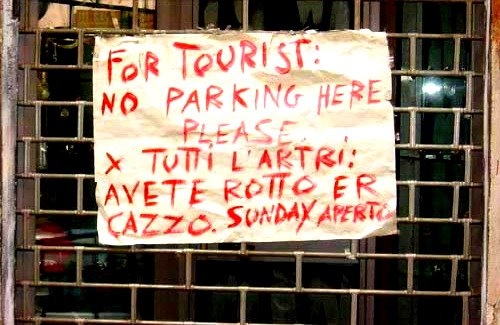 Scritte sui Muri No parking here please