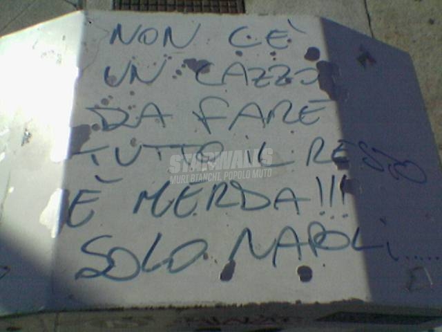 Scritte sui Muri Napul'è mille culure 2