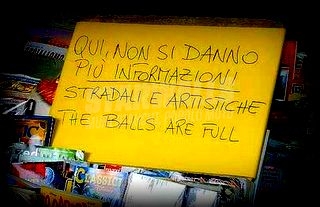 Scritte sui Muri la misura è colma