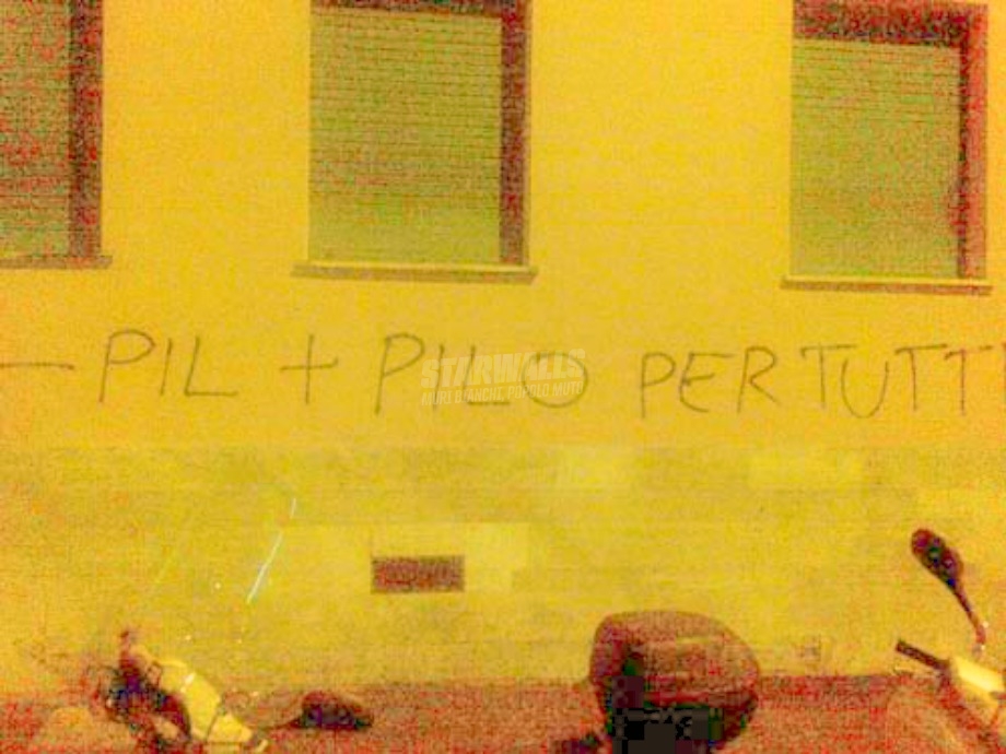 Scritte sui Muri Cetto Laqualunque