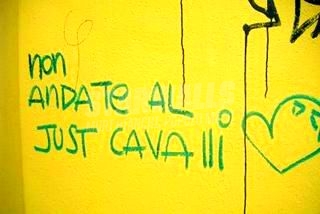 Scritte sui Muri Troppo pettinato