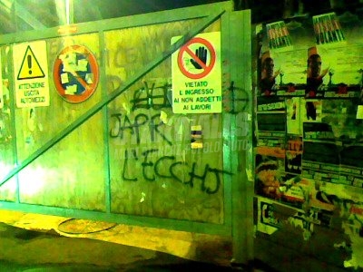 Scritte sui Muri sempre all'erta