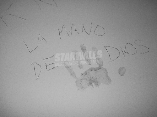 Scritte sui Muri Maradona?
