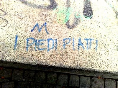 Scritte sui Muri Potere all'ortopedia