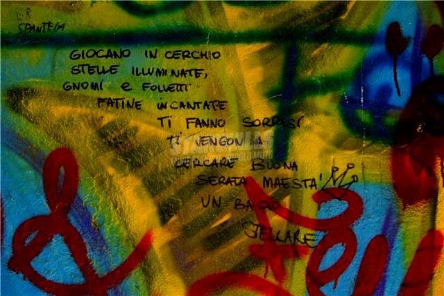 Scritte sui Muri Abuso di sostanze psicotrope?