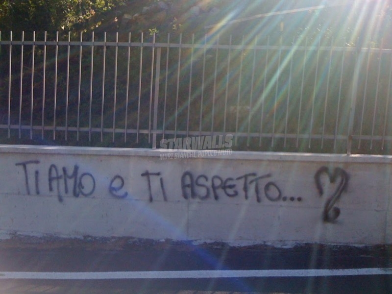 Scritte sui Muri Innamorato e paziente