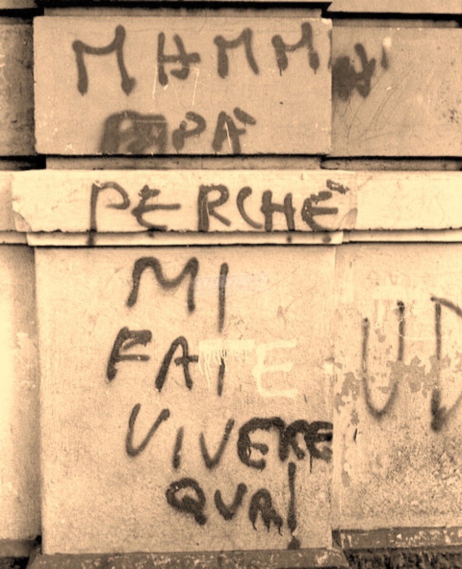 Scritte sui Muri Scappiamo!