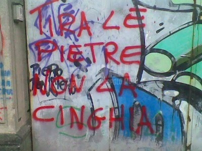 Scritte sui Muri Alza il livello