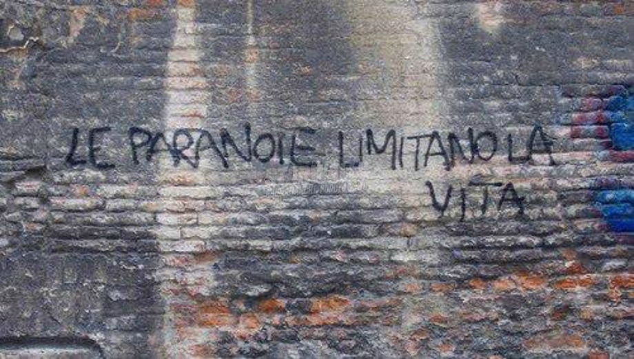 Scritte sui Muri Free your mind