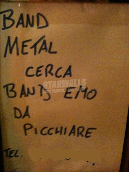 Scritte sui Muri Cercasi Emo disperatamente