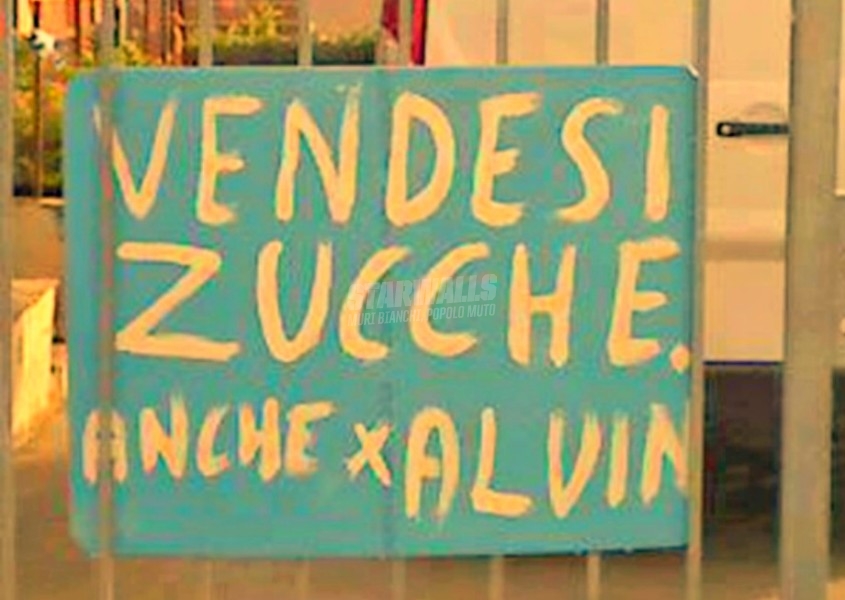 Scritte sui Muri Dolcetto o scherzetto?