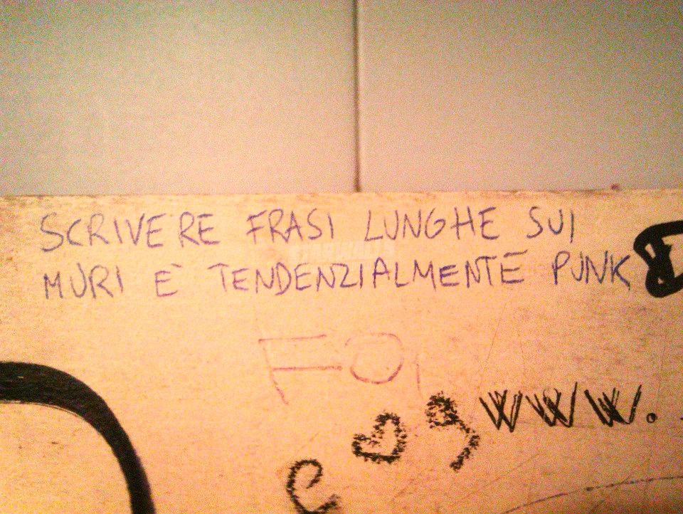 Scritte sui Muri Siate punk, siate prolissi!