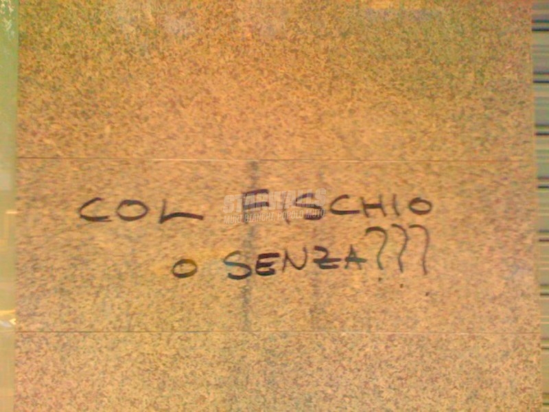 Scritte sui Muri A tua discrezione