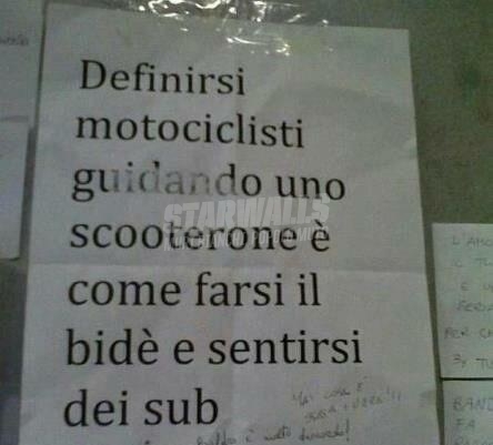 Scritte sui Muri Manie di protagonismo