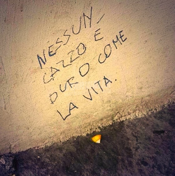 Scritte sui Muri La dura verità