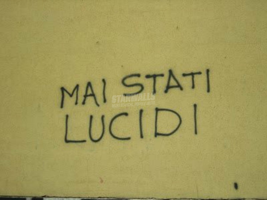 Scritte sui Muri Ammissione