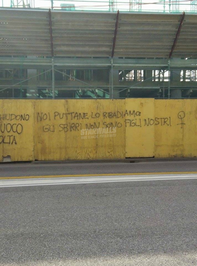 Scritte sui Muri Precisazione