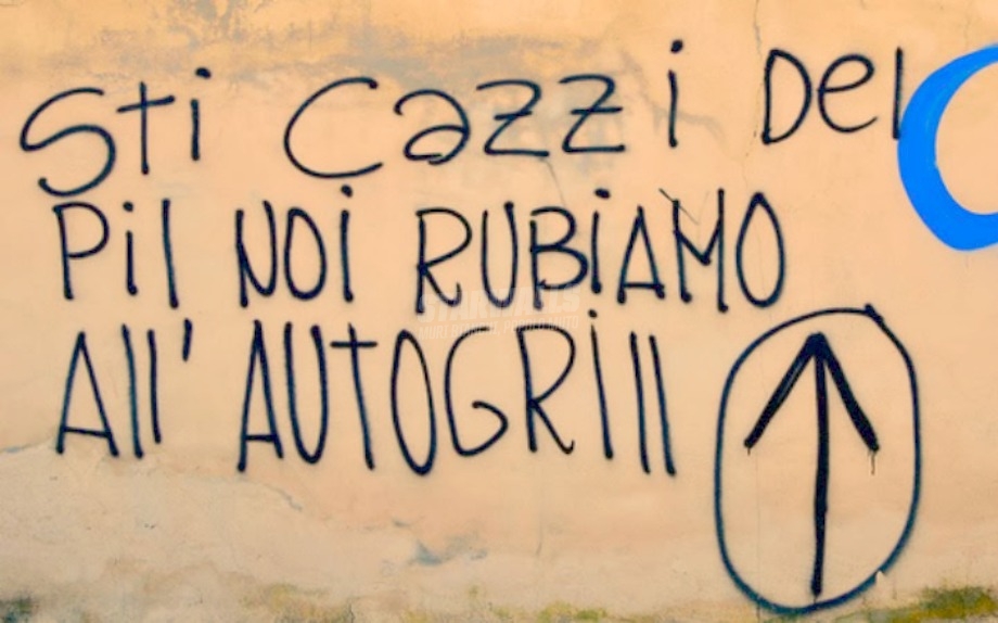 Scritte sui Muri Ci arrangiamo