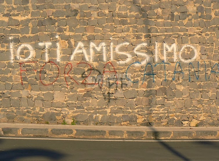 Scritte sui Muri Superlativo