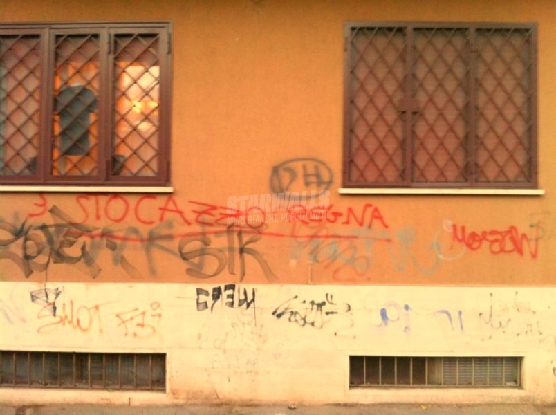 Scritte sui Muri Troneggia