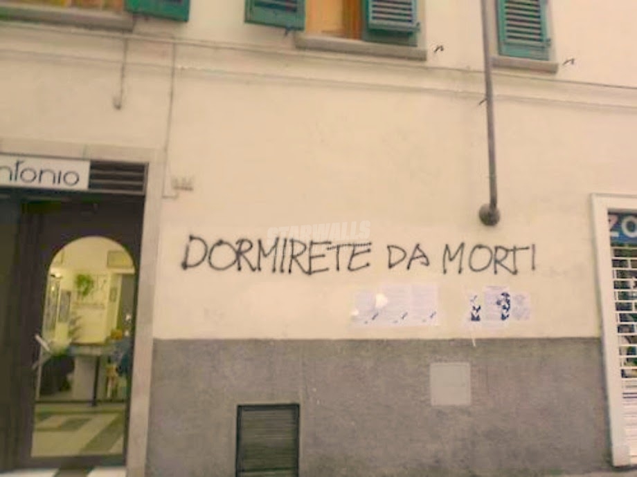 Scritte sui Muri Noi che soffriamo d’insonnia