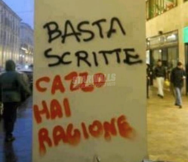 Scritte sui Muri Fermatevi