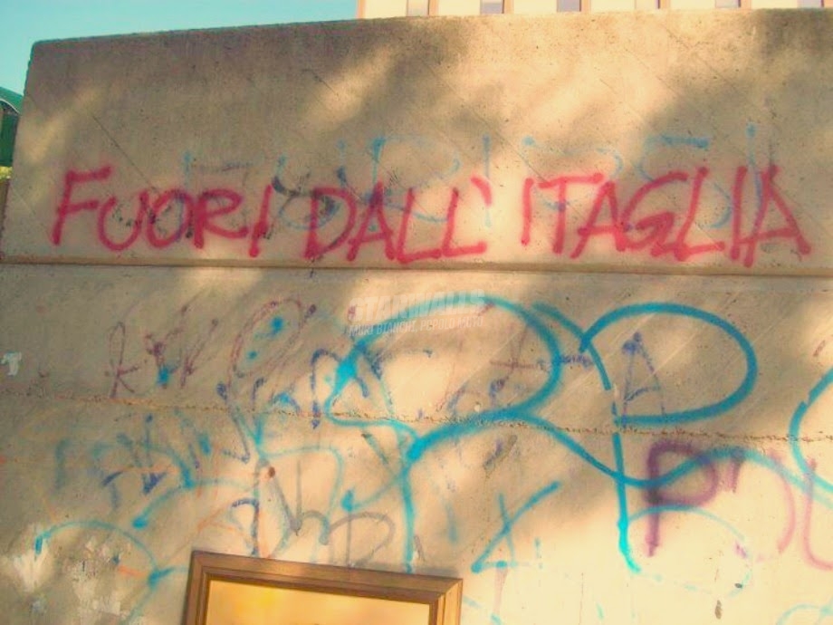 Scritte sui Muri Circolare