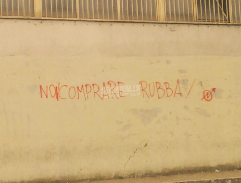 Scritte sui Muri Combatti la crisi