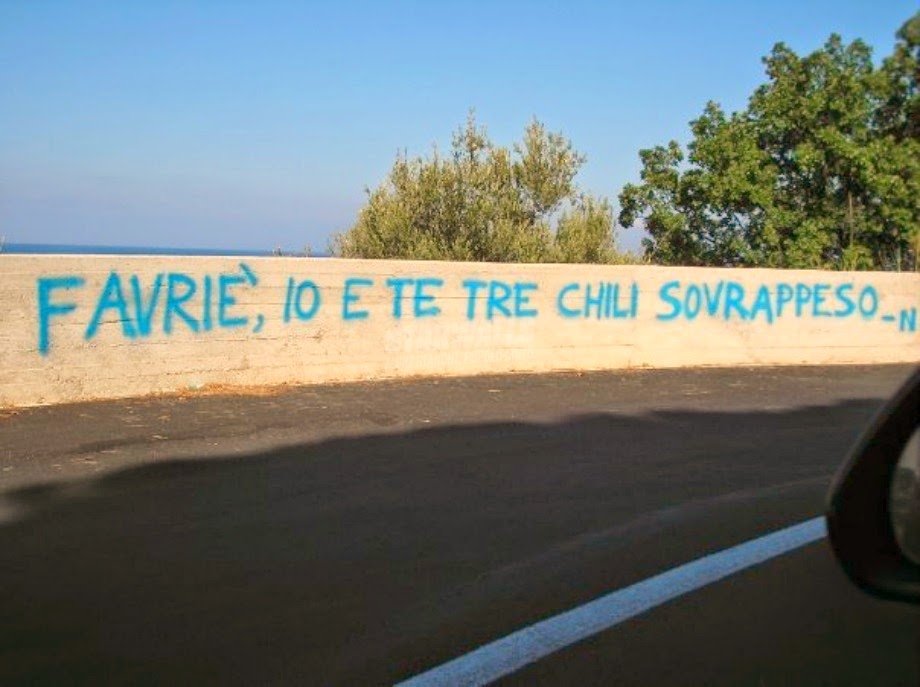 Scritte sui Muri Amore ipercalorico