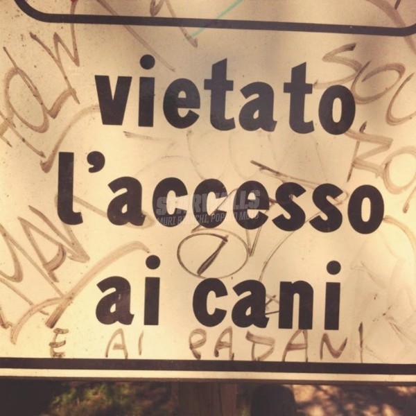 Scritte sui Muri Fuori