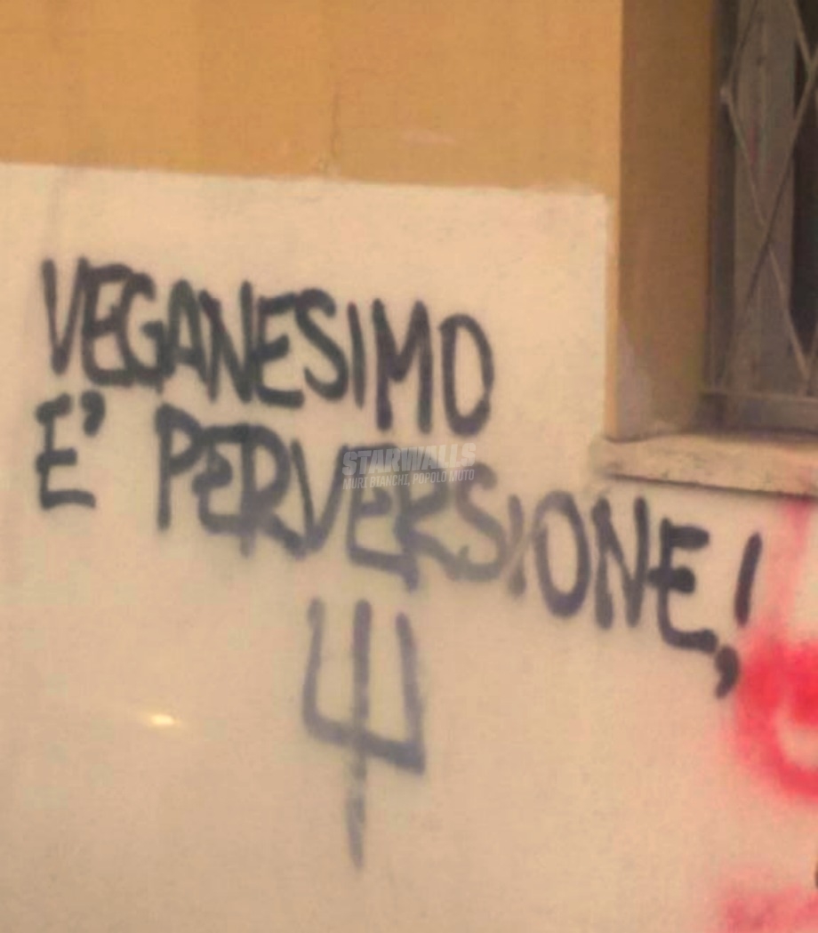 Scritte sui Muri Depravazione a tavola