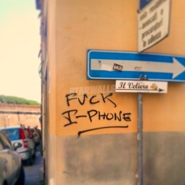 Scritte sui Muri iPhone Day