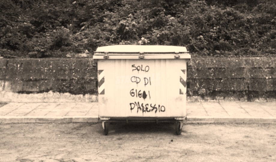 Scritte sui Muri Suddivisione dei rifiuti