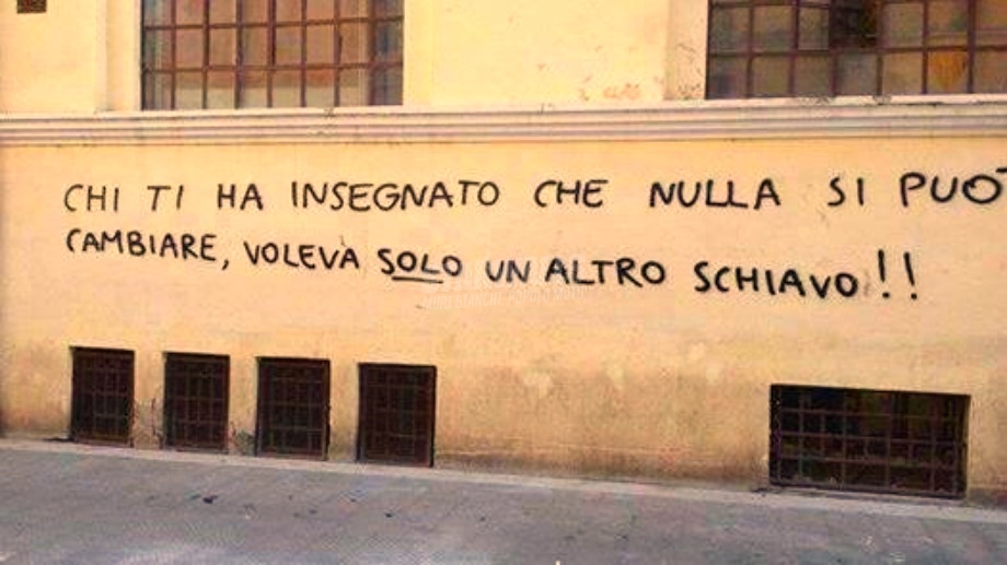 Scritte sui Muri Riprendiamoci il futuro