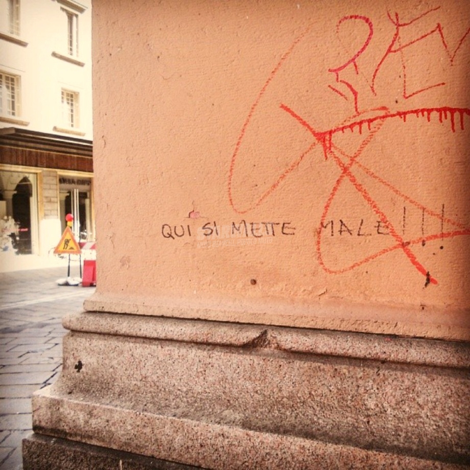 Scritte sui Muri Tempi cupi