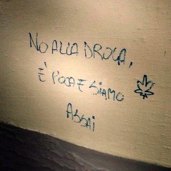 Scritte sui Muri Pubblicità sociale