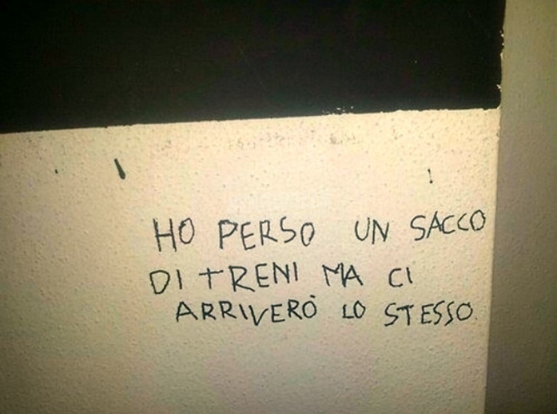 Scritte sui Muri A piedi