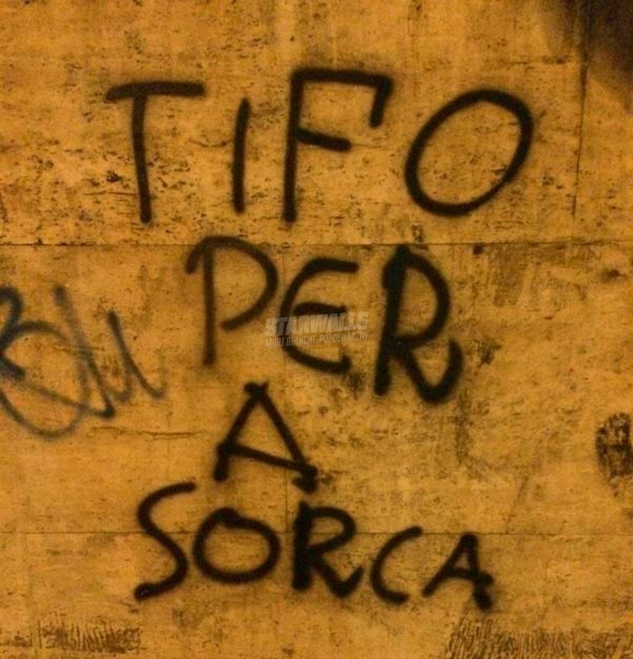 Scritte sui Muri Capo Ultras