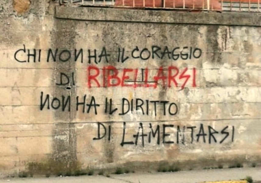 Scritte sui Muri Niente scuse, niente balle