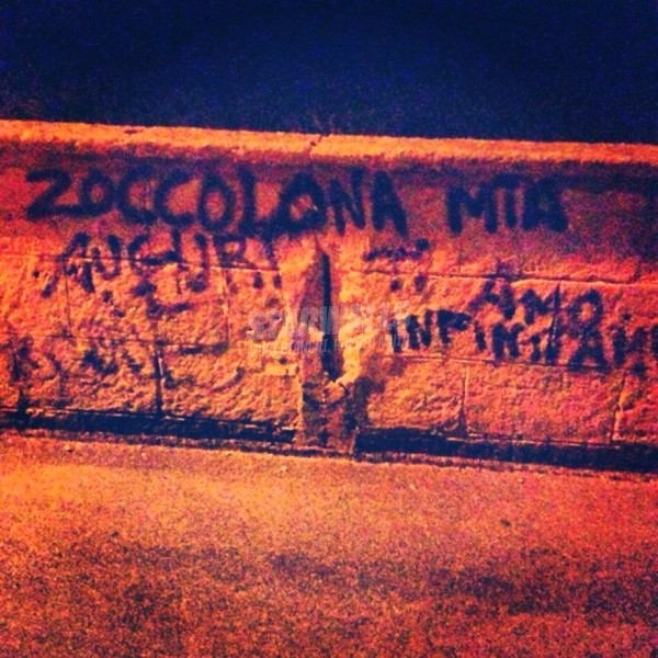 Scritte sui Muri Taranto romantica