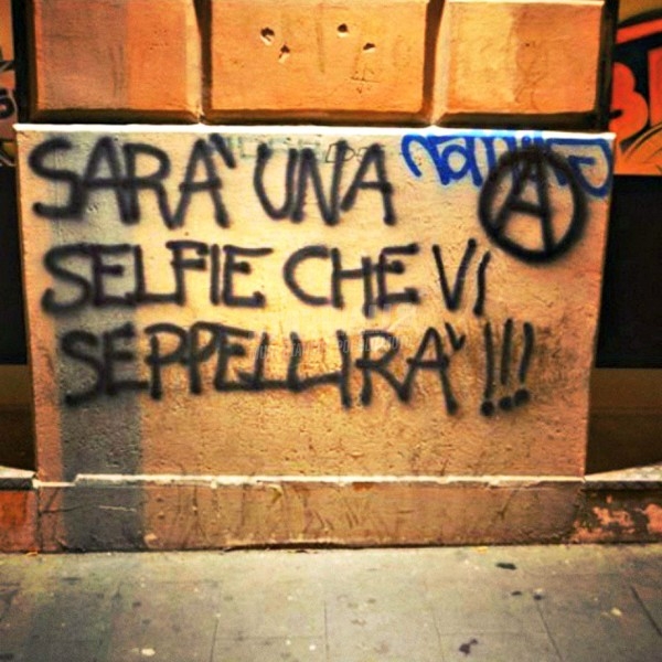 Scritte sui Muri Vivi