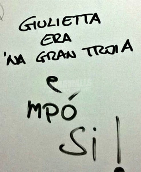 Scritte sui Muri Meretrice