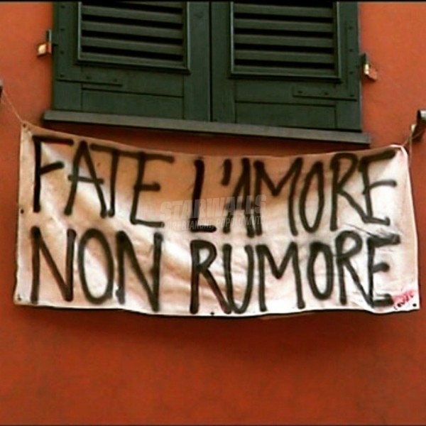 Scritte sui Muri Make love not noise