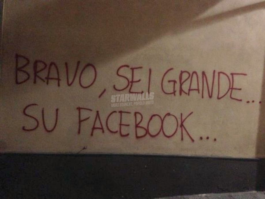 Scritte sui Muri Golia