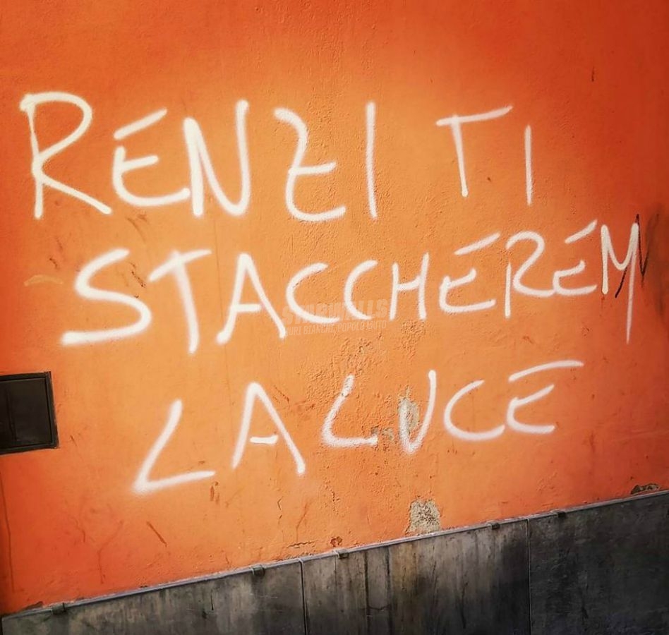 Scritte sui Muri Al buio!